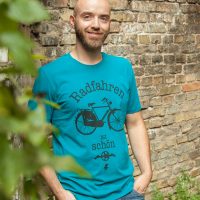 päfjes „Radfahren ist schön“ – Fair Wear Männer T-Shirt