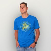 HANDBEDRUCKT „Peace Now“ Männer T-Shirt von EarthPositive