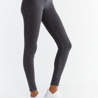 EVERMIND – Damen Skinny Fit Jeans aus Bio-Baumwolle WD1015