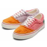 Toms – LGBTQ Colorful, vegane Schuhe