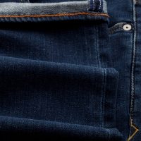Kings Of Indigo Slim-Fit Jeans aus Recycling und Bio Baumwolle – John – Clean Medium Used