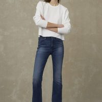 Kings Of Indigo – Jeans aus Bio Baumwolle mit Schlag – Marie – clean medium used