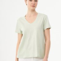 ORGANICATION Damen Basic T-Shirt aus Bio-Baumwolle mit V-Ausschnitt