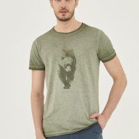 ORGANICATION Garment Dyed T-Shirt aus Bio-Baumwolle mit Bär-Print