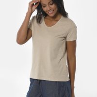 ORGANICATION Naturel Dyed T-Shirt aus Bio-Baumwolle