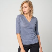 Alma & Lovis Shirt in Wickeloptik aus Leinen-Jersey | Linen Drape