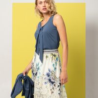 Alma & Lovis Rock mit Blumenprint aus Bio-Baumwolle | Art-Flower Skirt