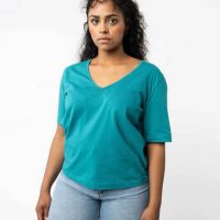 V-Neck T-Shirt LALI | von MELA | Fairtrade & GOTS zertifiziert