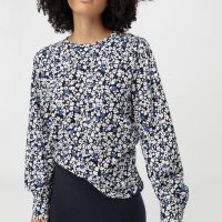 hessnatur Damen Blusenshirt aus Bio-Baumwolle – blau –