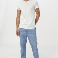 hessnatur Herren Jeans Mads Relaxed Tapered Fit aus Bio-Denim – blau –