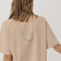 hessnatur Damen Shirt cradle to cradle aus Bio-Baumwolle – beige – Größe S