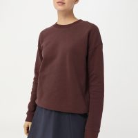 hessnatur Loungewear Sweatshirt aus Bio-Baumwolle – rot –