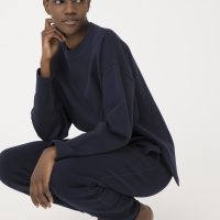 hessnatur Loungewear Sweatshirt aus Bio-Baumwolle – blau – Größe L