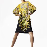 hessnatur Damen WUNDERKIND X HESSNATUR Oversize-Kleid mit Kimono-Print aus Bio-Baumwolle – gelb – Größe XS