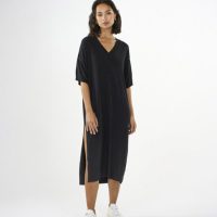 KnowledgeCotton Apparel Strickkleid aus Ecovero – V-neck viscose knit dress