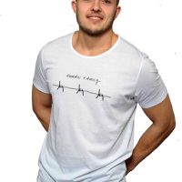T-Shirt aus Bio-Baumwolle von Human Family Change Barbed